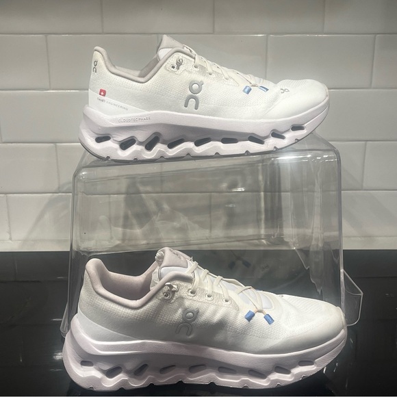 Size 7.5 - ON Cloudrunner Women’s Sneakers Running Shoes All White - Picture 7 of 12